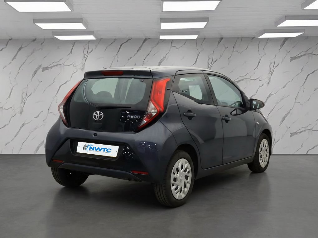 Used Toyota AYGO 2019 for sale - 77302647: Photo 6