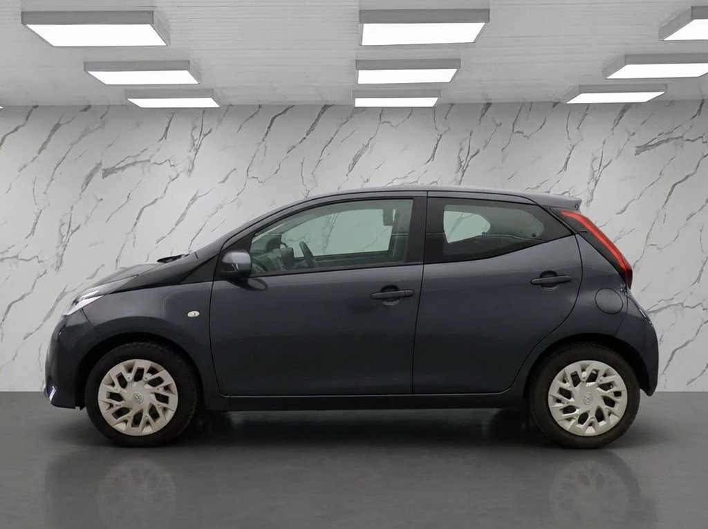 Used Toyota AYGO 2019 for sale - 77302647: Photo 8