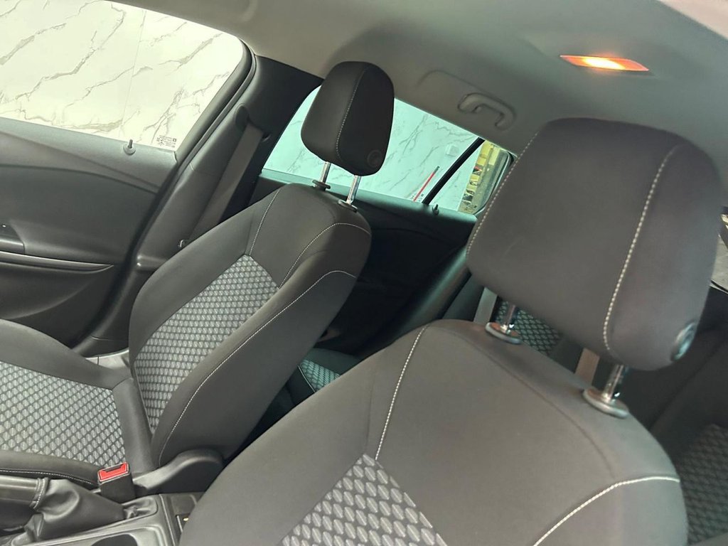 Used Vauxhall Astra 2018 for sale - 76655240: Photo 12