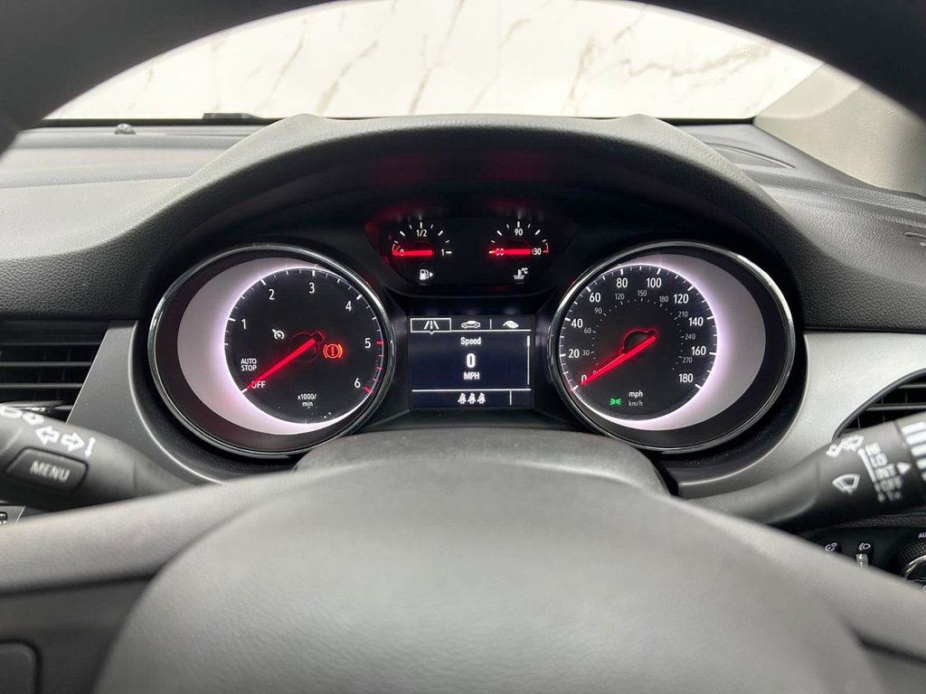 Used Vauxhall Astra 2018 for sale - 76655240: Photo 16