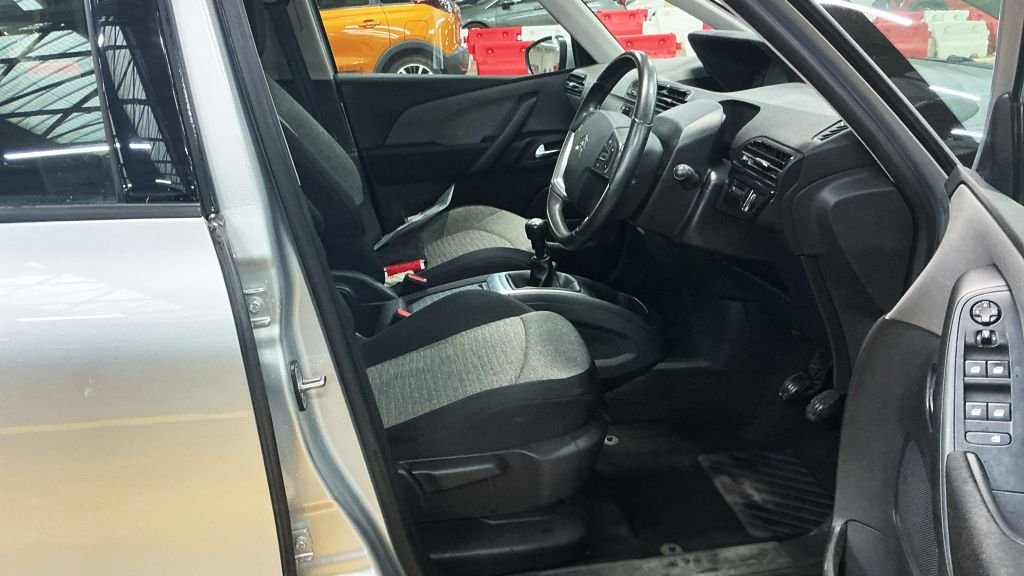 Used Citroen C4 Grand Picasso 2016 for sale - 76654922: Photo 9