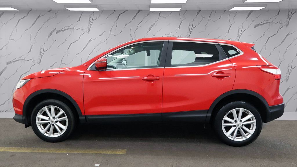 Used Nissan Qashqai 2015 for sale - 77288215: Photo 7