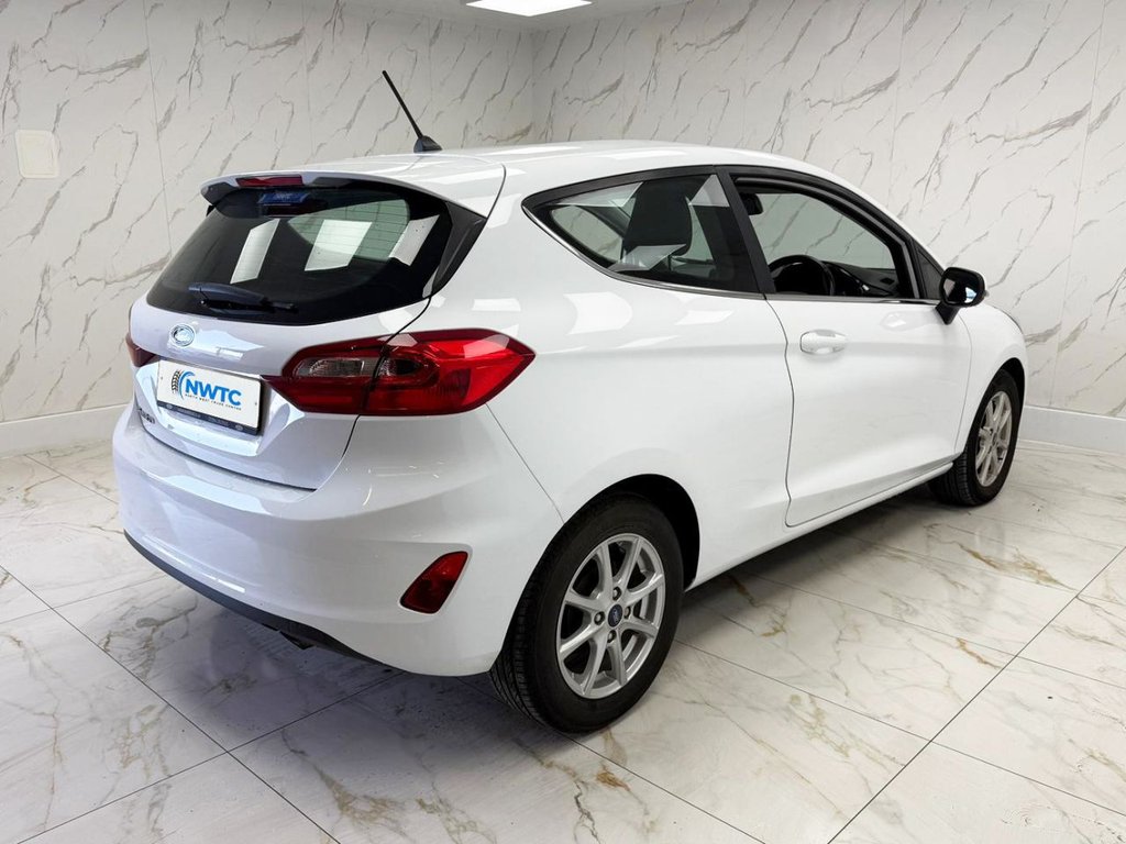 Used Ford Fiesta 2017 for sale - 76686598: Photo 12