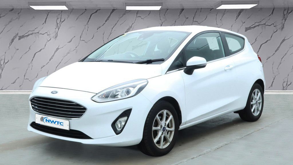 Used Ford Fiesta 2017 for sale - 76686598: Photo 2