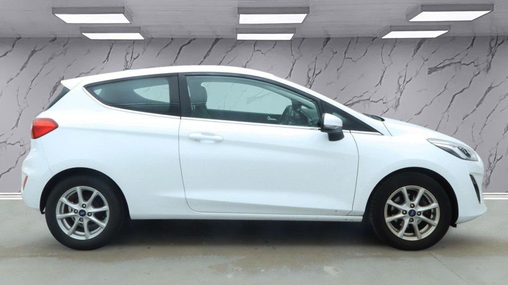 Used Ford Fiesta 2017 for sale - 76686598: Photo 5