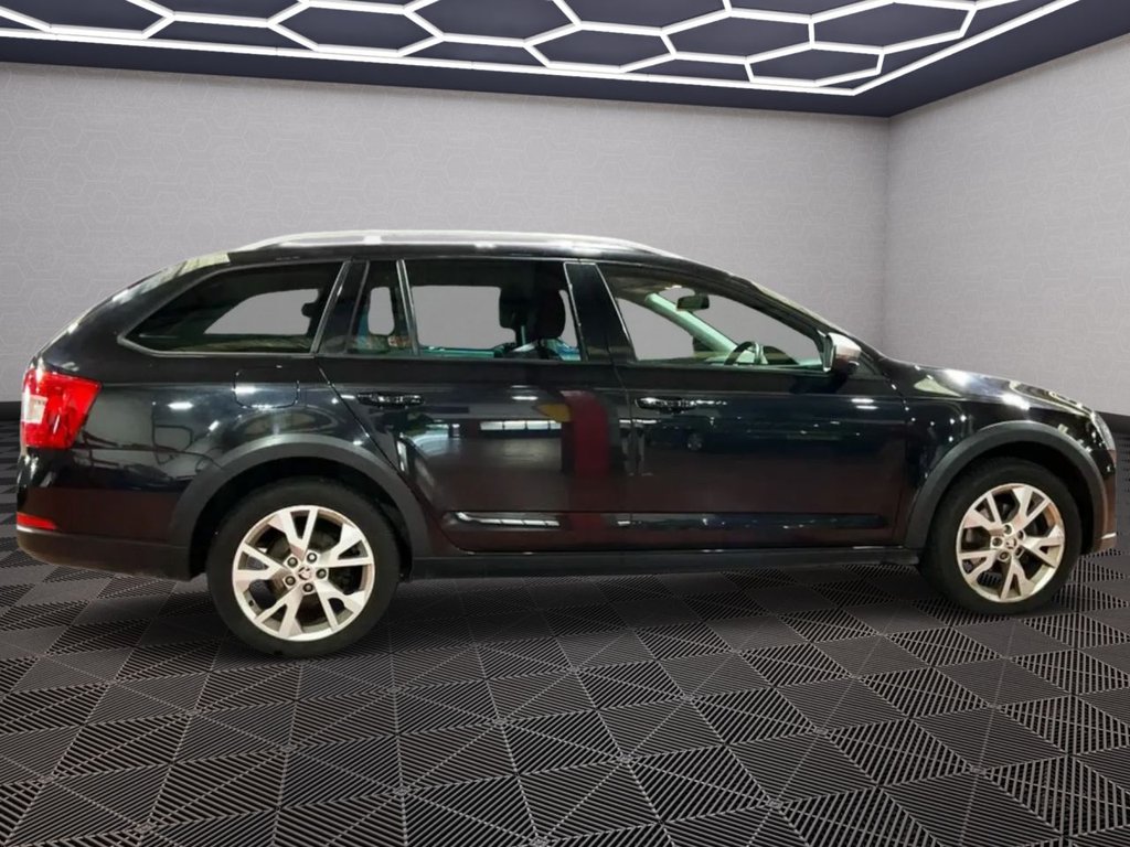 Used Skoda Octavia 2016 for sale - 76546425: Photo 5