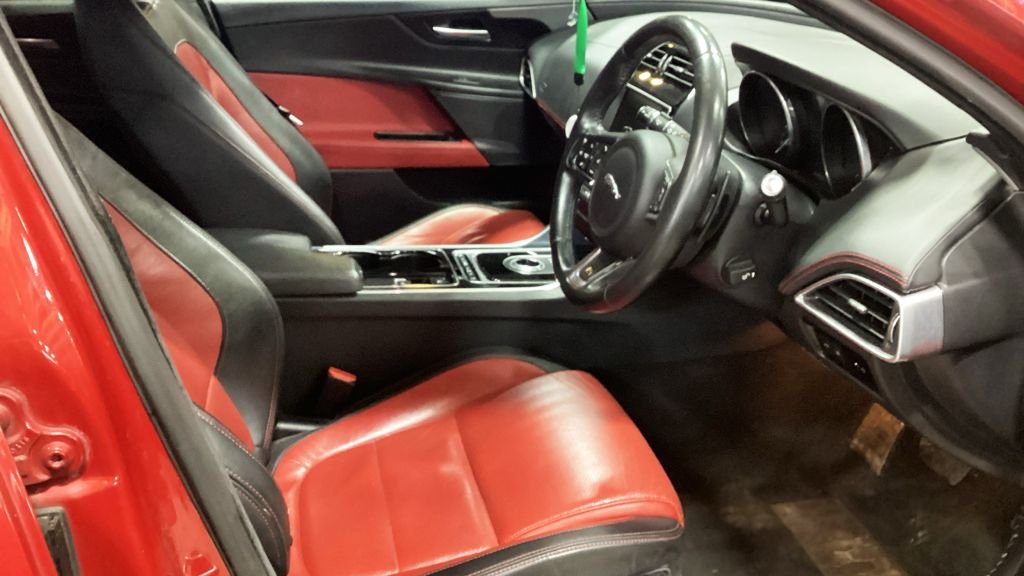 Used Jaguar XE 2016 for sale - 77507550: Photo 13