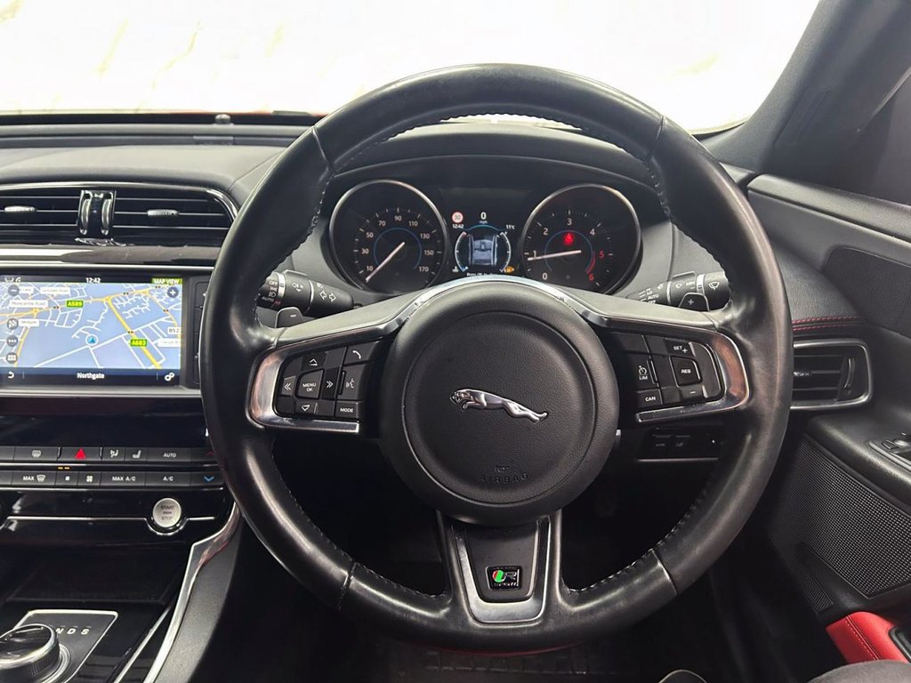 Used Jaguar XE 2016 for sale - 77507550: Photo 20