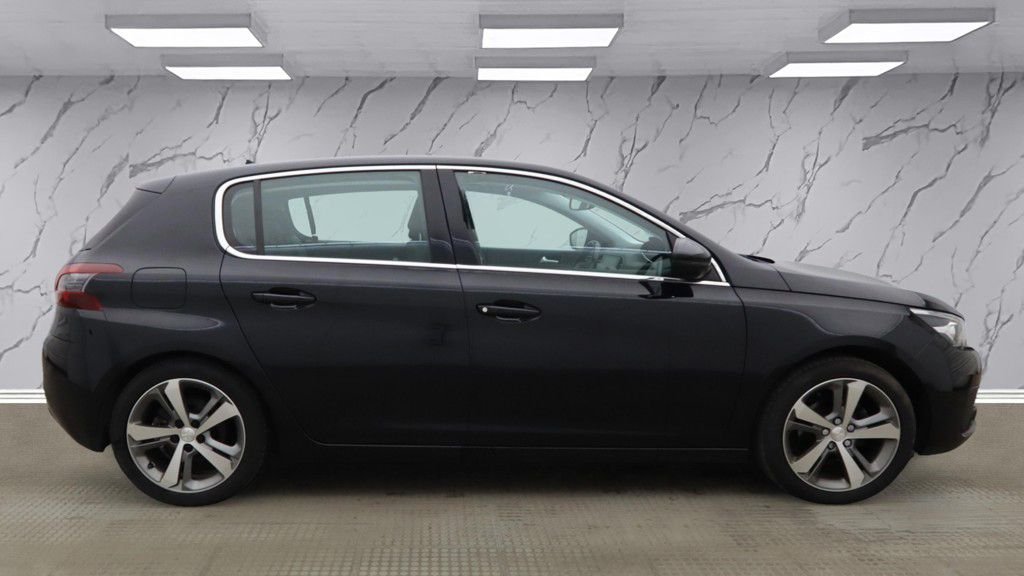 Used Peugeot 308 2020 for sale - 76454685: Photo 6