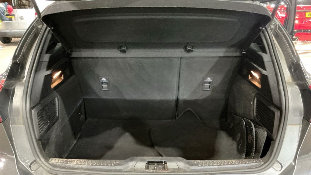 Used Ford Focus 2019 for sale - 76655237: Photo 12