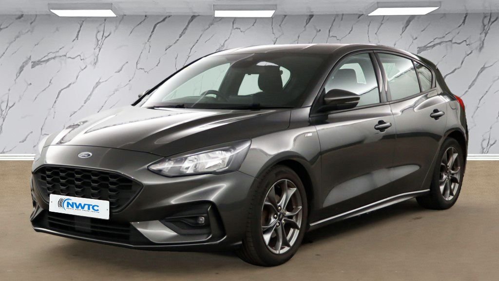 Used Ford Focus 2019 for sale - 76655237: Photo 3