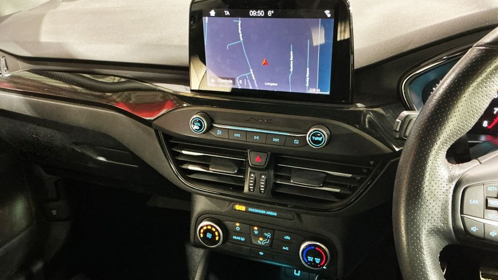 Used Ford Focus 2019 for sale - 76655237: Photo 8