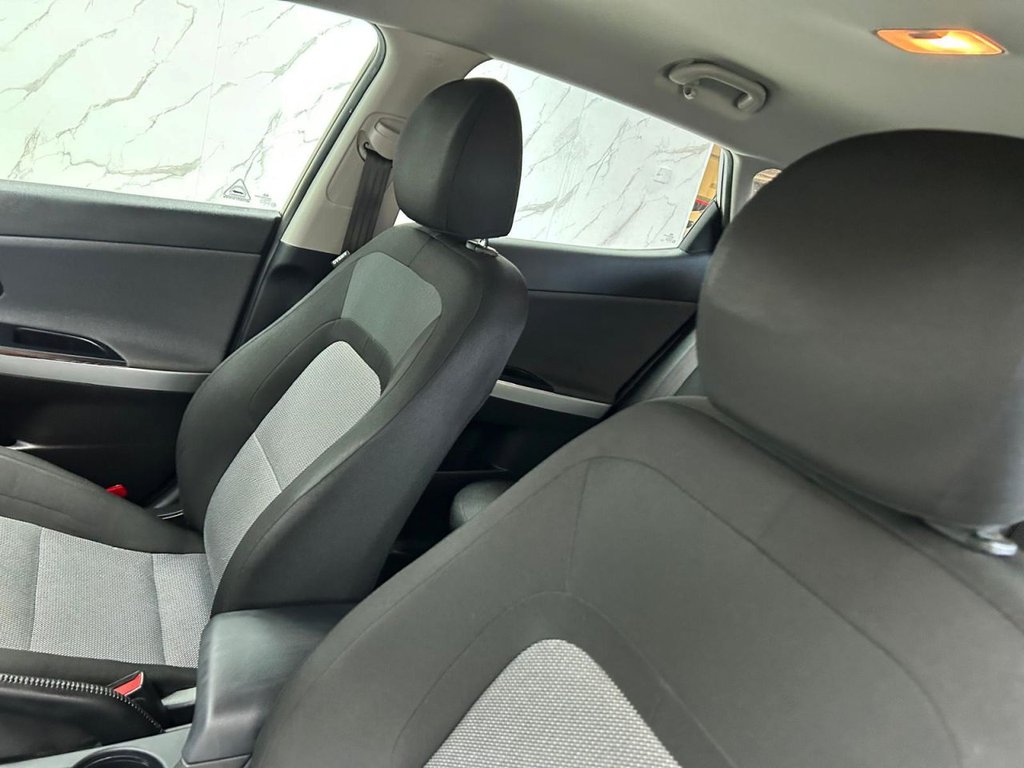 Used Kia Ceed 2018 for sale - 76655276: Photo 12