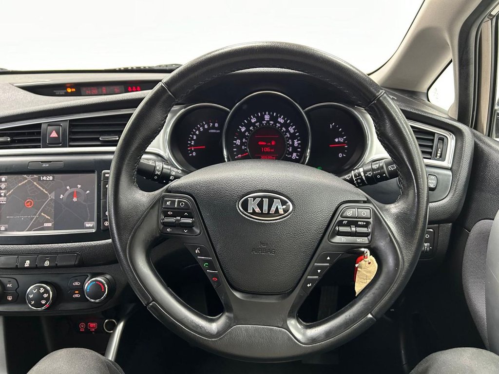 Used Kia Ceed 2018 for sale - 76655276: Photo 17