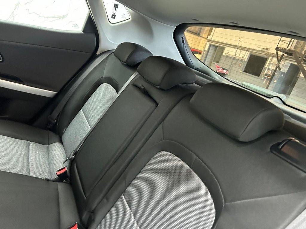 Used Kia Ceed 2018 for sale - 76655276: Photo 18