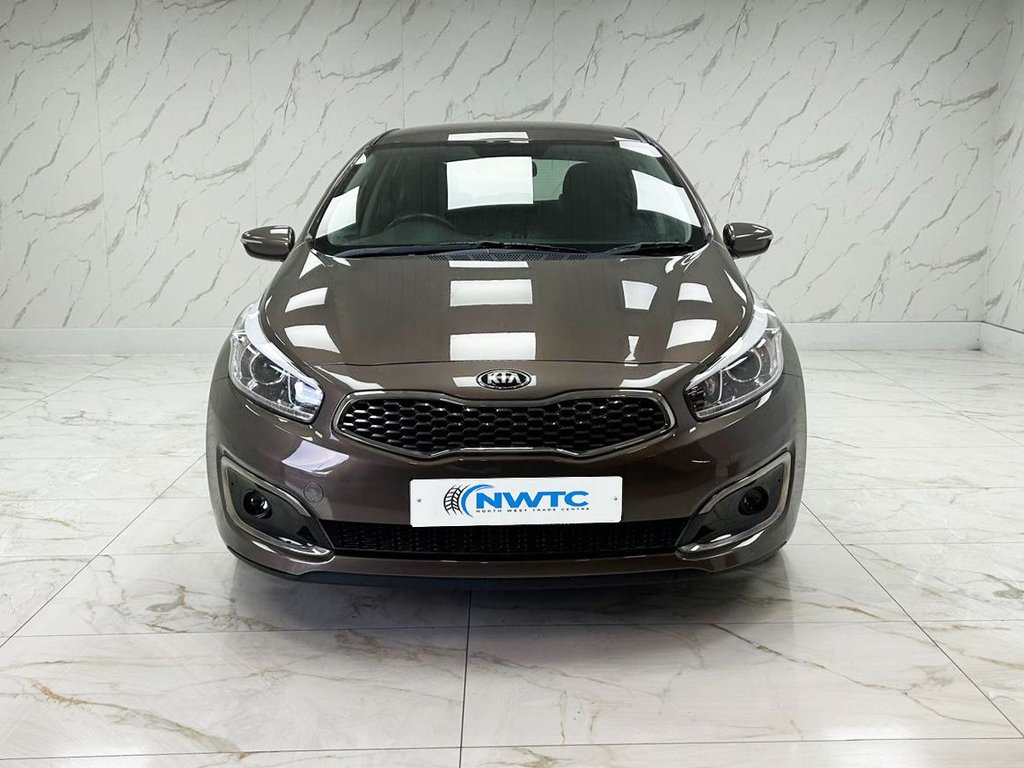 Used Kia Ceed 2018 for sale - 76655276: Photo 3