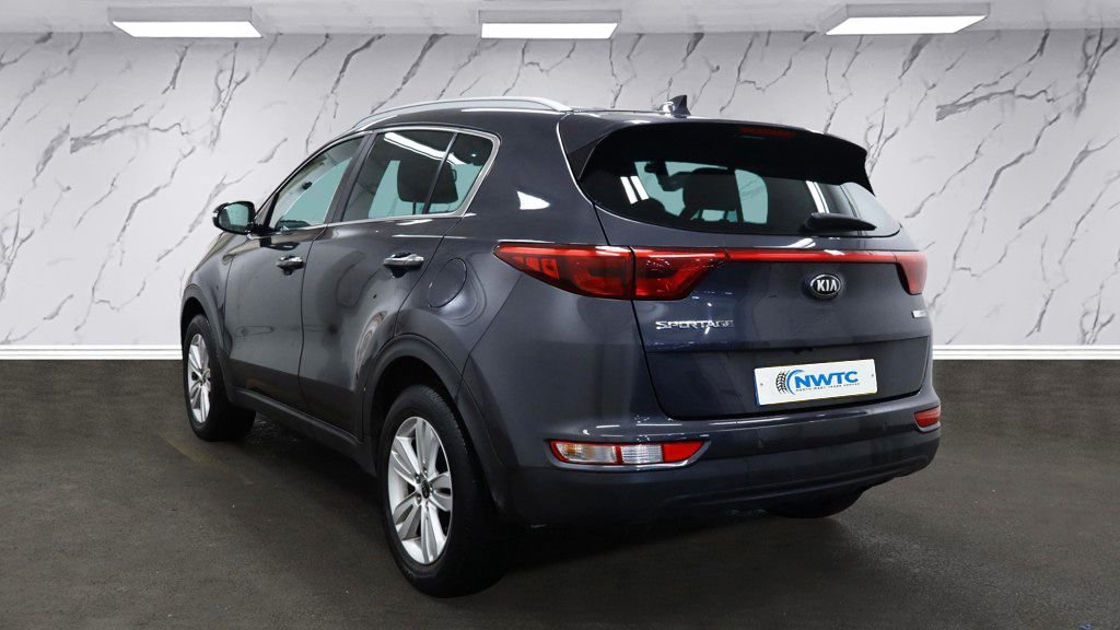 Used Kia Sportage 2017 for sale - 76686603: Photo 4