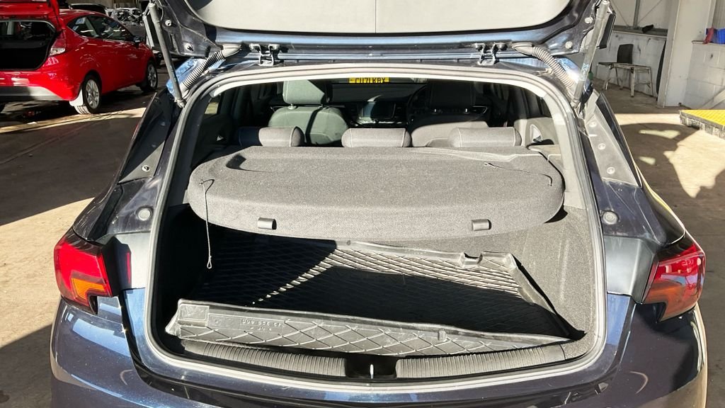 Used Vauxhall Astra 2019 for sale - 76792274: Photo 12