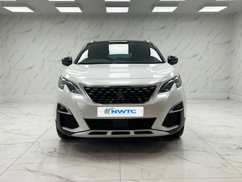 Used Peugeot 3008 2018 for sale - 76303564: Photo 4