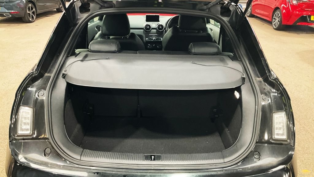 Used Audi A1 2016 for sale - 76406983: Photo 12