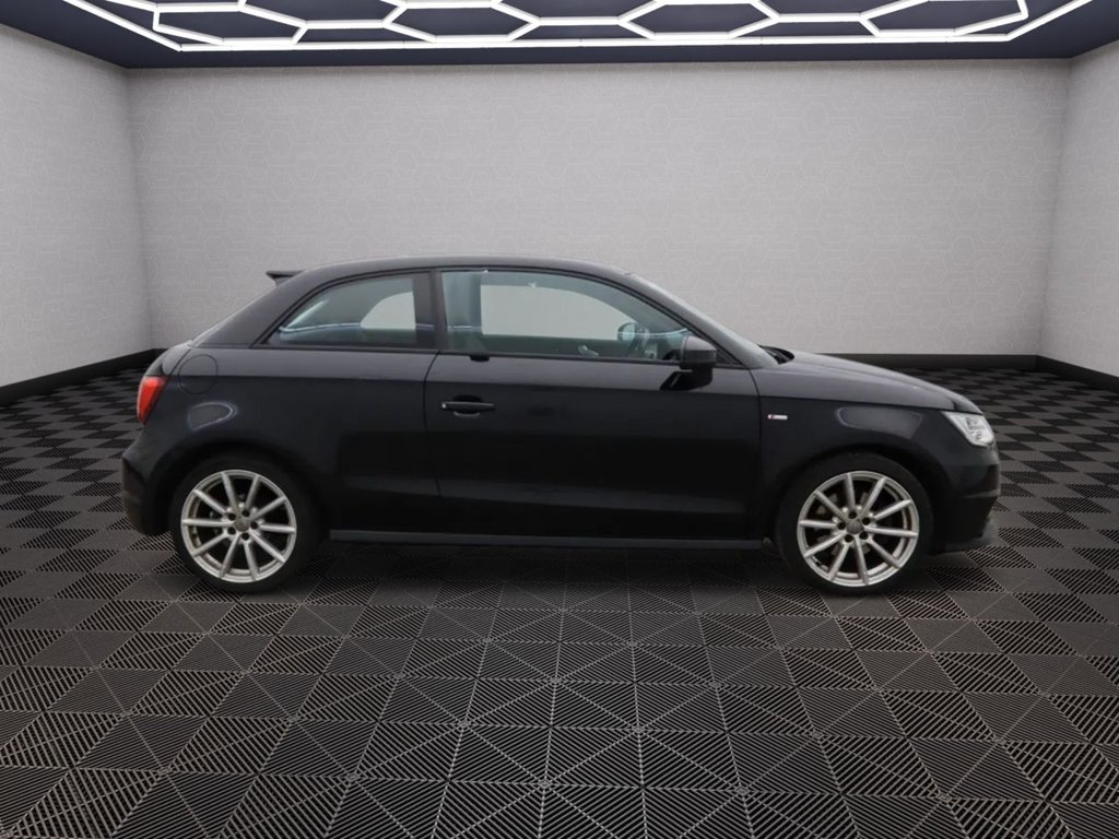 Used Audi A1 2016 for sale - 76406983: Photo 6