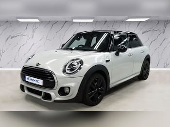 Used MINI Hatch 2019 for sale - 79632432: Photo