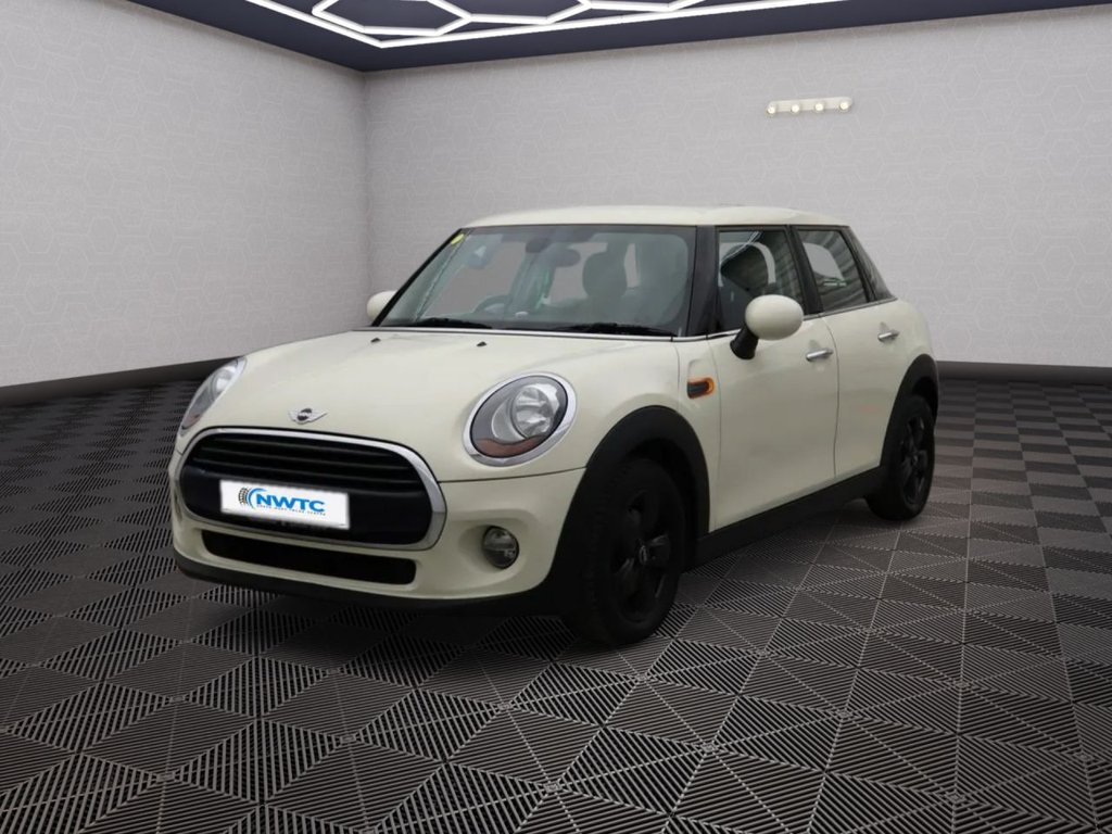 Used MINI Hatch 2017 for sale - 76173074: Photo 3