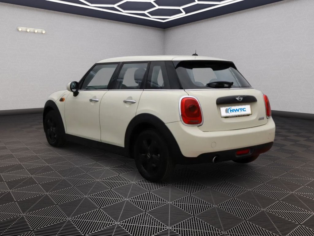 Used MINI Hatch 2017 for sale - 76173074: Photo 4