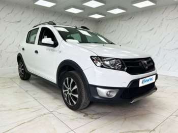 Used Dacia Sandero Stepway 2015 for sale - 74647862: Photo