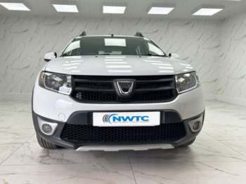 Used Dacia Sandero Stepway 2015 for sale - 74647862: Photo