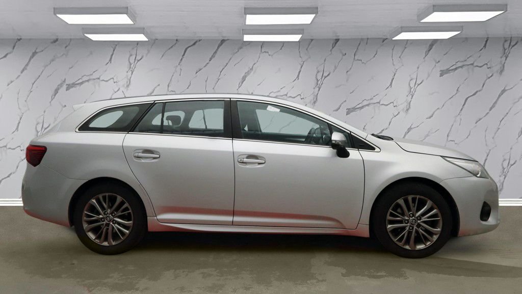 Used Toyota Avensis 2016 for sale - 77806528: Photo 8