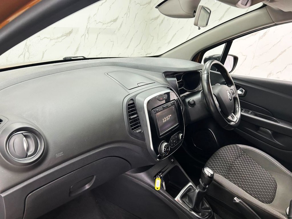 Used Renault Captur 2018 for sale - 77422403: Photo 15