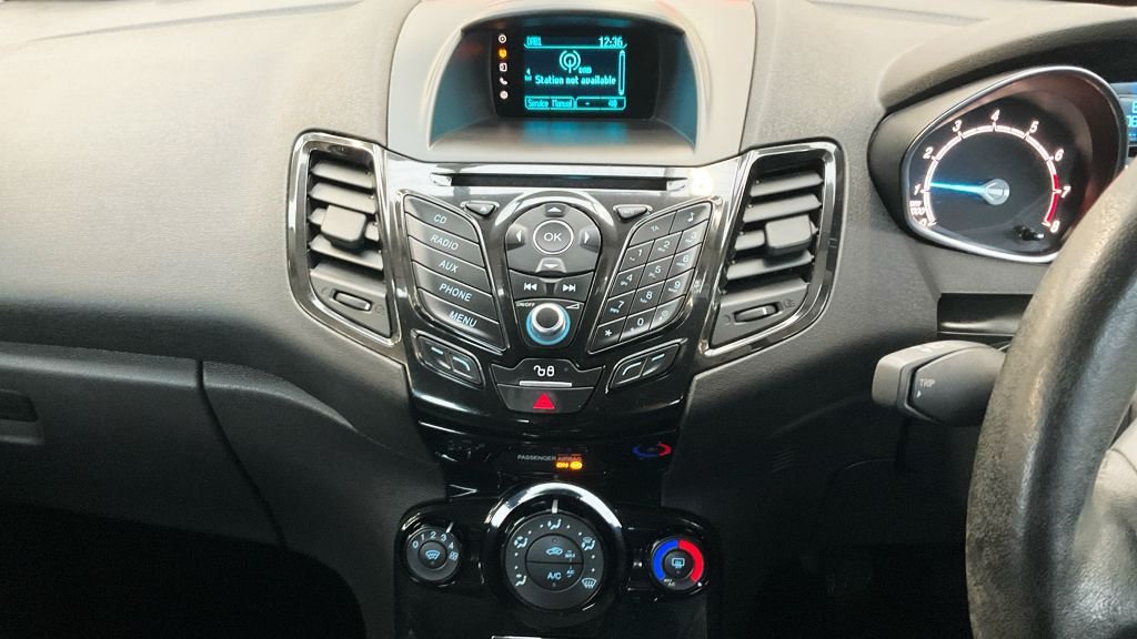 Used Ford Fiesta 2016 for sale - 77835994: Photo 10