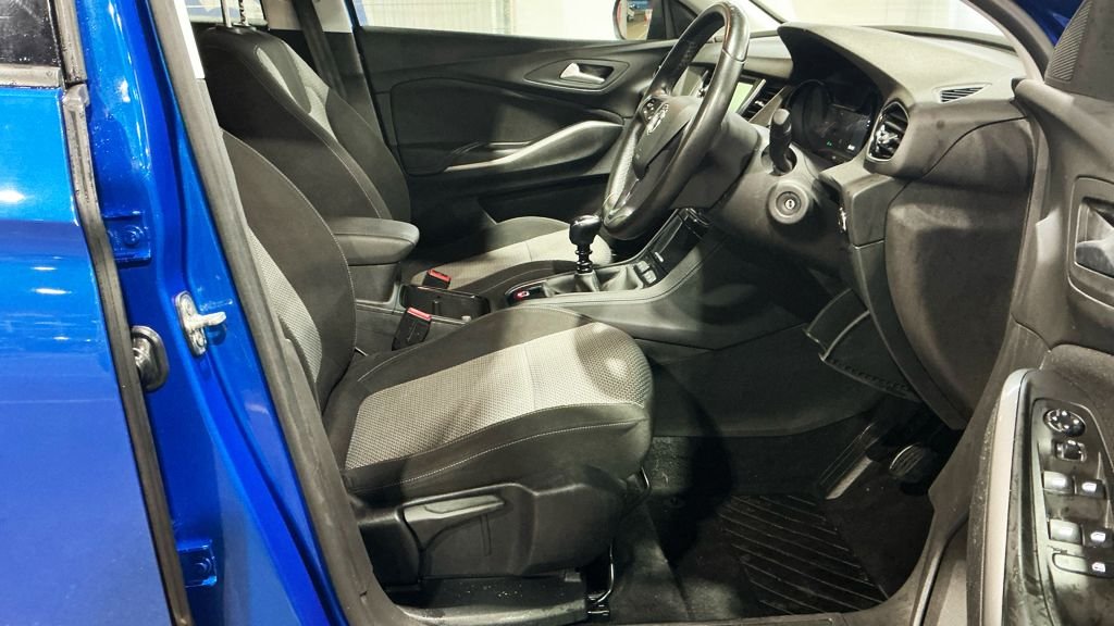 Used Vauxhall Grandland X 2018 for sale - 76655239: Photo 10
