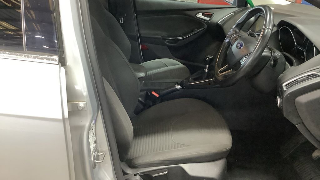 Used Ford Focus 2016 for sale - 76901182: Photo 10