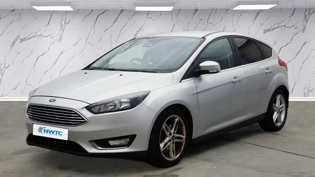 Used Ford Focus 2016 for sale - 76901182: Photo 2