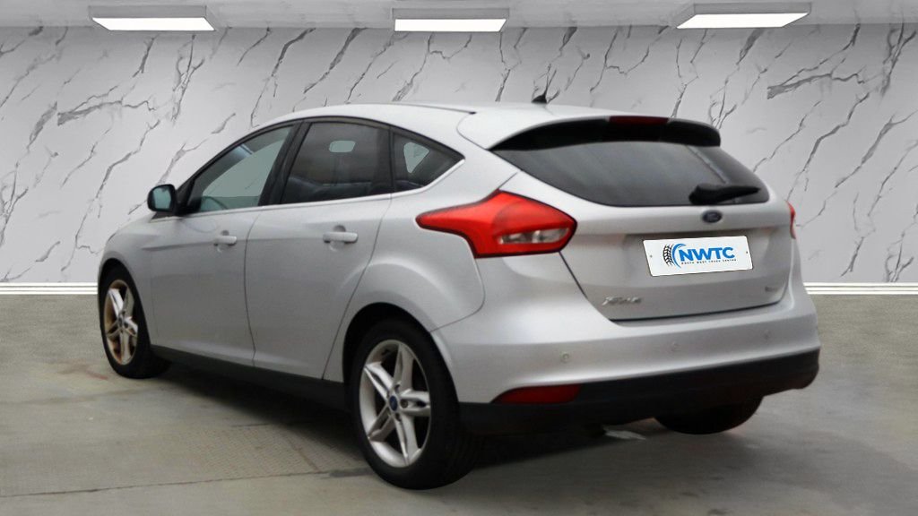 Used Ford Focus 2016 for sale - 76901182: Photo 3