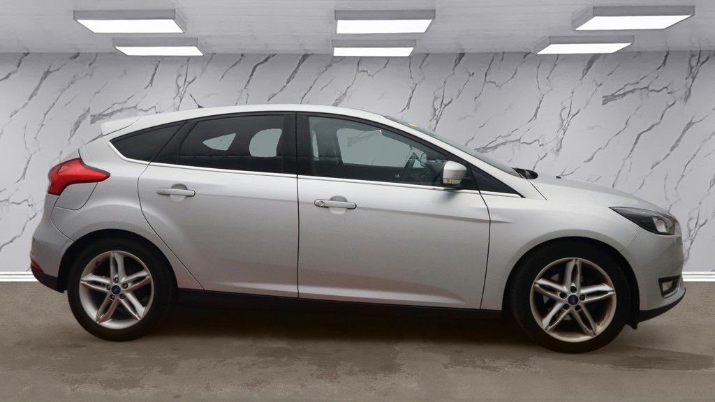 Used Ford Focus 2016 for sale - 76901182: Photo 5
