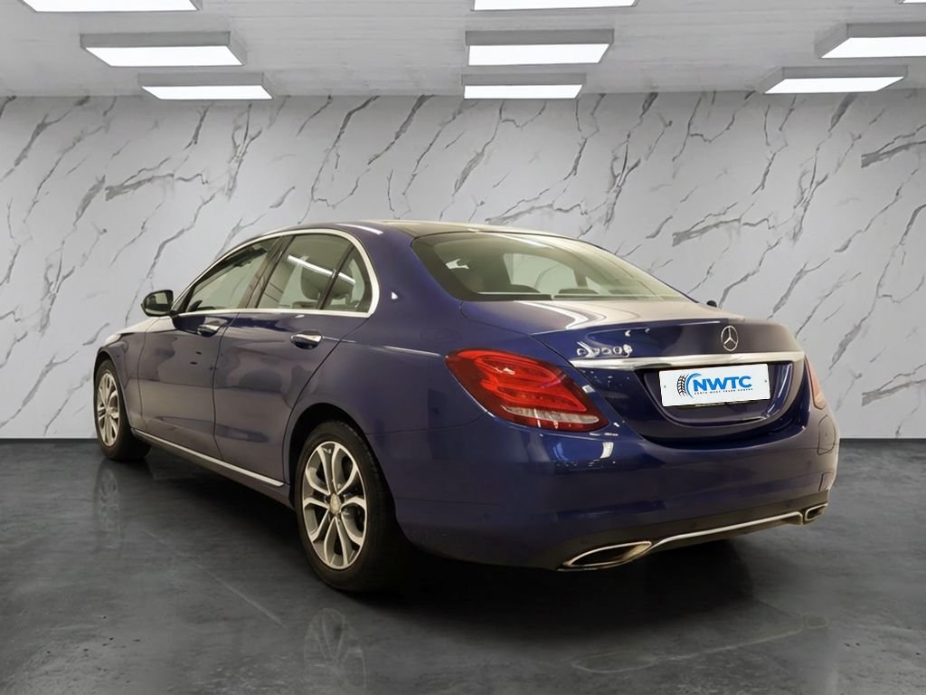 Used Mercedes-Benz C Class 2016 for sale - 77384181: Photo 5