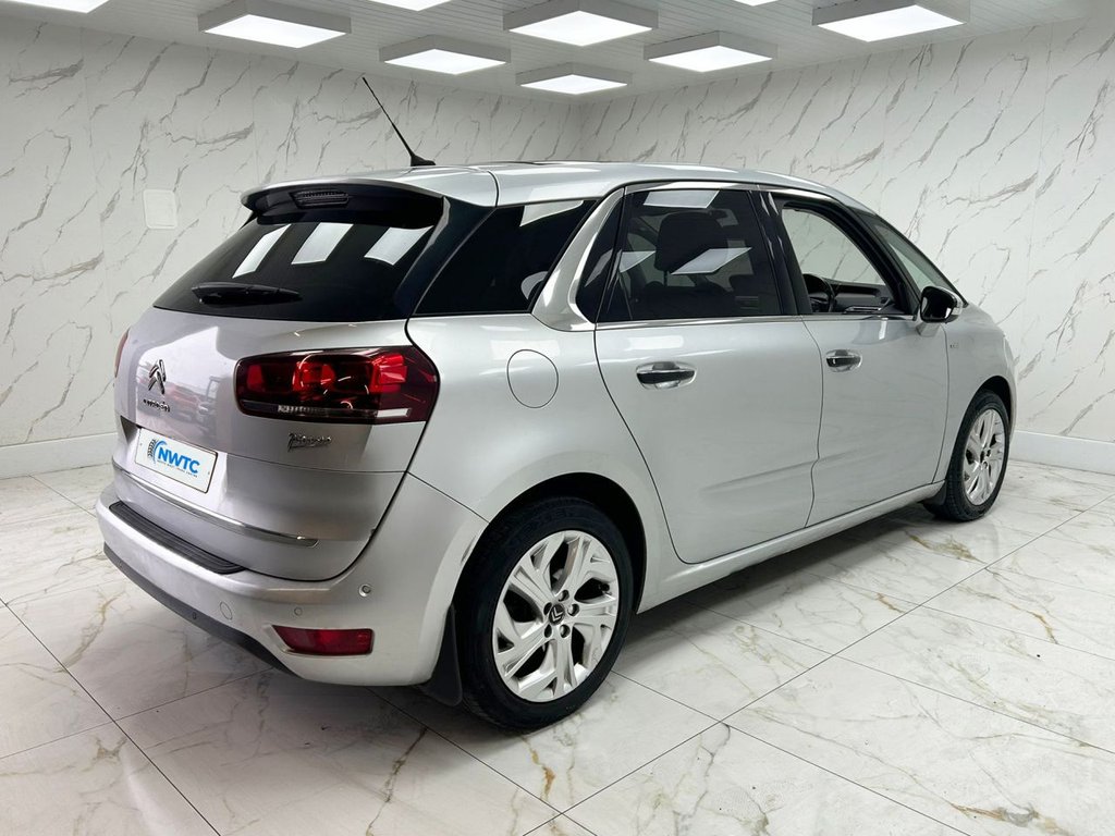 Used Citroen C4 Picasso 2014 for sale - 76569855: Photo 10