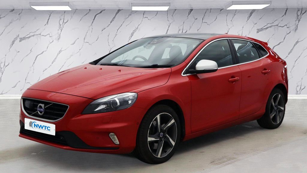 Used Volvo V40 2016 for sale - 77780763: Photo 5