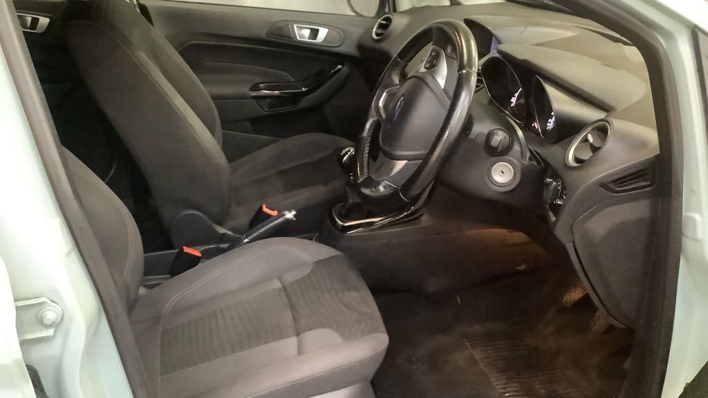 Used Ford Fiesta 2017 for sale - 77806502: Photo 12