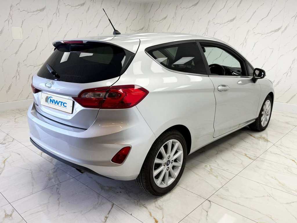 Used Ford Fiesta 2017 for sale - 77667727: Photo 12
