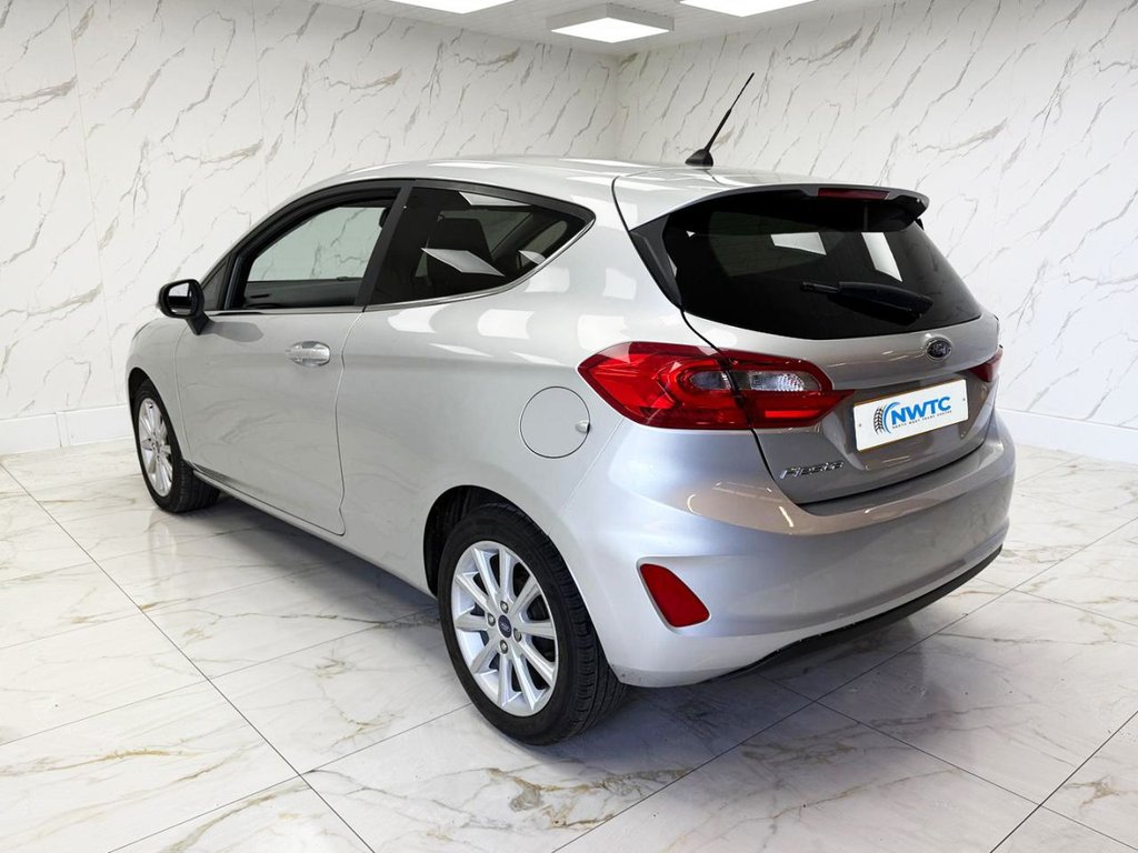Used Ford Fiesta 2017 for sale - 77667727: Photo 9