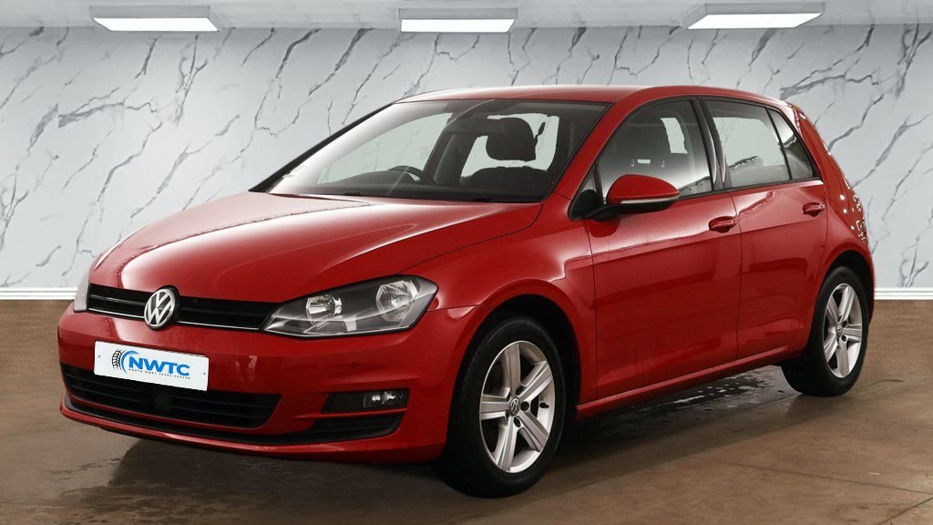 Used Volkswagen Golf 2015 for sale - 77436778: Photo 4