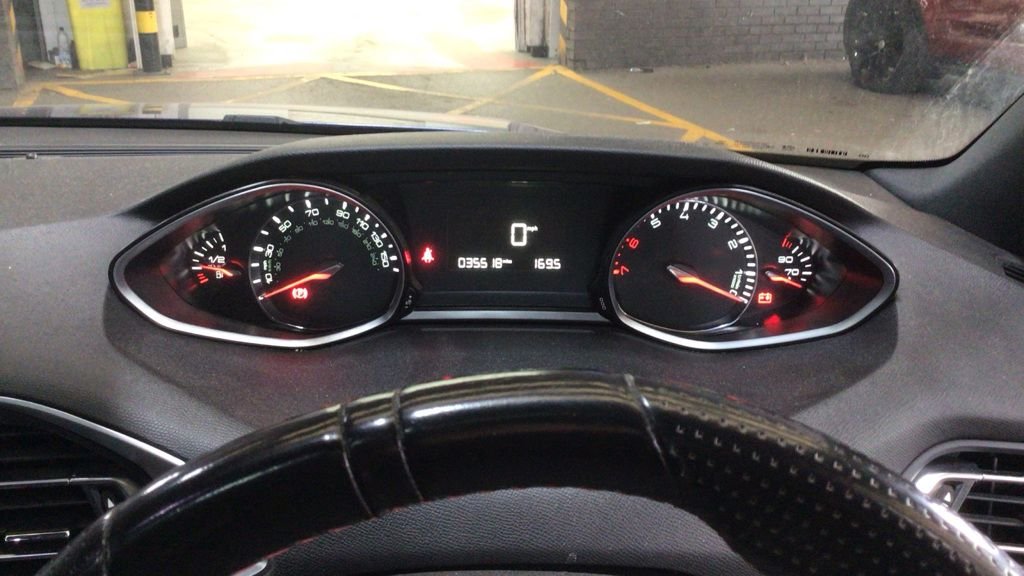 Used Peugeot 308 2019 for sale - 76119057: Photo 9