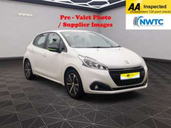 2016 (66) - 1.2 PureTech Active Design Lime Hatchback 5dr Petrol Manual Euro 6 (82 ps)