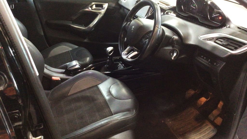 Used Peugeot 2008 2018 for sale - 77780767: Photo 12