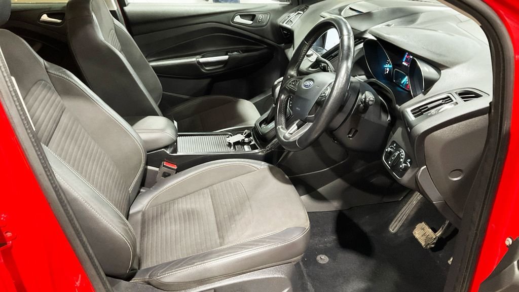 Used Ford Kuga 2017 for sale - 76792273: Photo 9