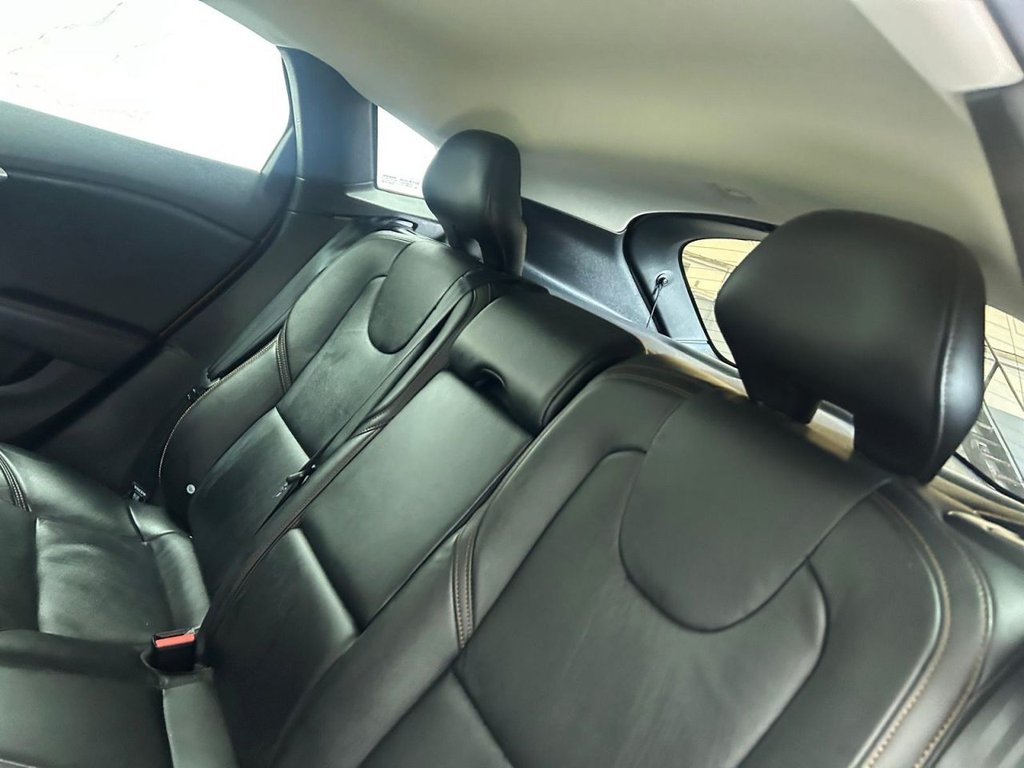 Used Volvo V40 Cross Country 2014 for sale - 78068566: Photo 21